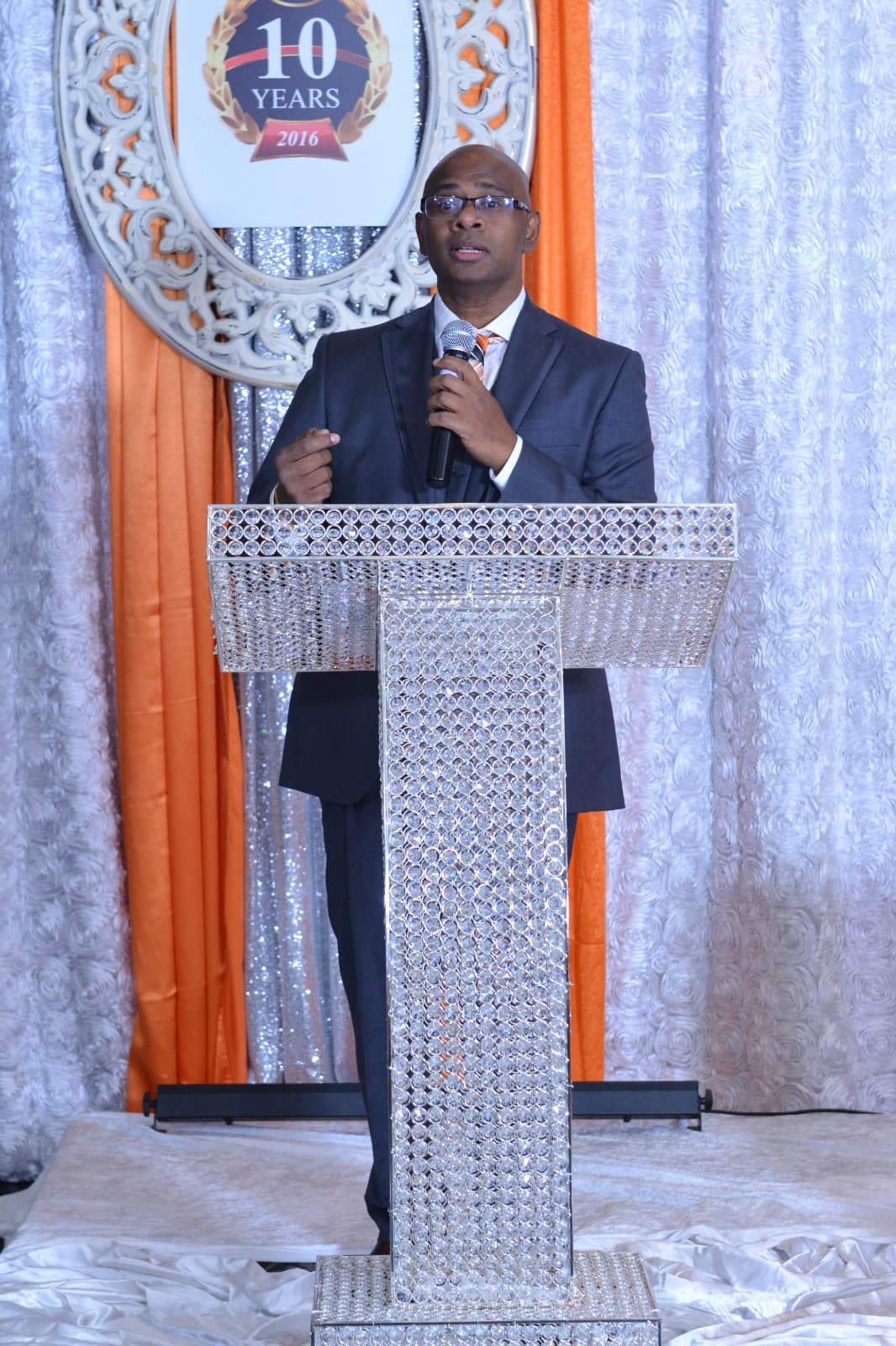 Lucky Rasappah engaging with audience